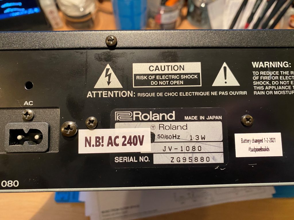 New lables on the backside of the Roland JV-1080 module